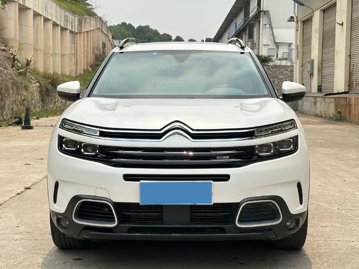 2020 Citroen C5 Aircross 1.8T 211HP L4 8AT,autocango,china used car exporter,china ev exporter,chinese used car exporter,chinese used ev exporter