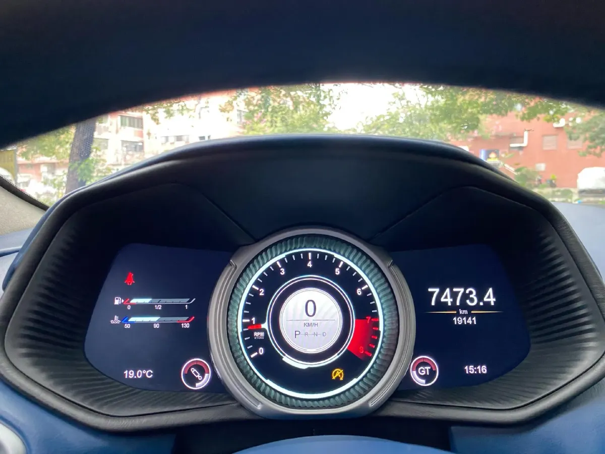 2020 Aston Martin DB11 4.0T 510HP V8 8AT,autocango,china used car exporter,china ev exporter,chinese used car exporter,chinese used ev exporter