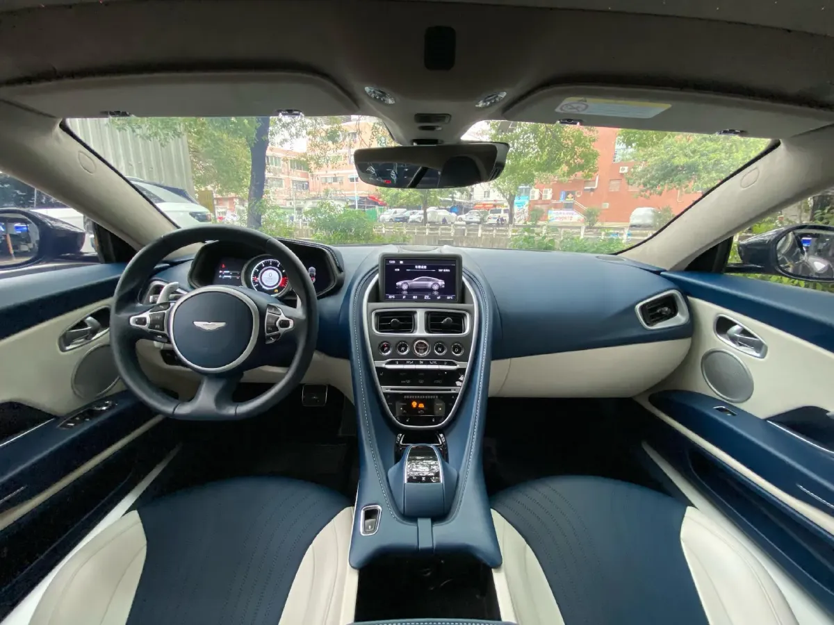 2020 Aston Martin DB11 4.0T 510HP V8 8AT,autocango,china used car exporter,china ev exporter,chinese used car exporter,chinese used ev exporter