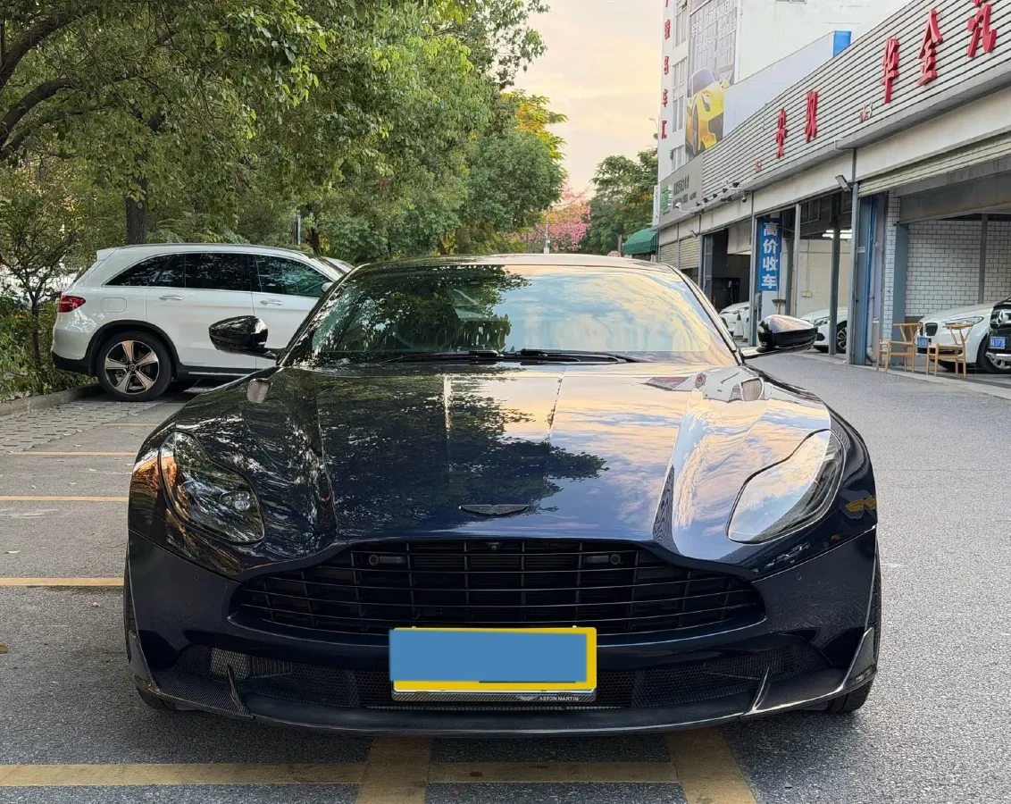 2020 Aston Martin DB11 4.0T 510HP V8 8AT,autocango,china used car exporter,china ev exporter,chinese used car exporter,chinese used ev exporter