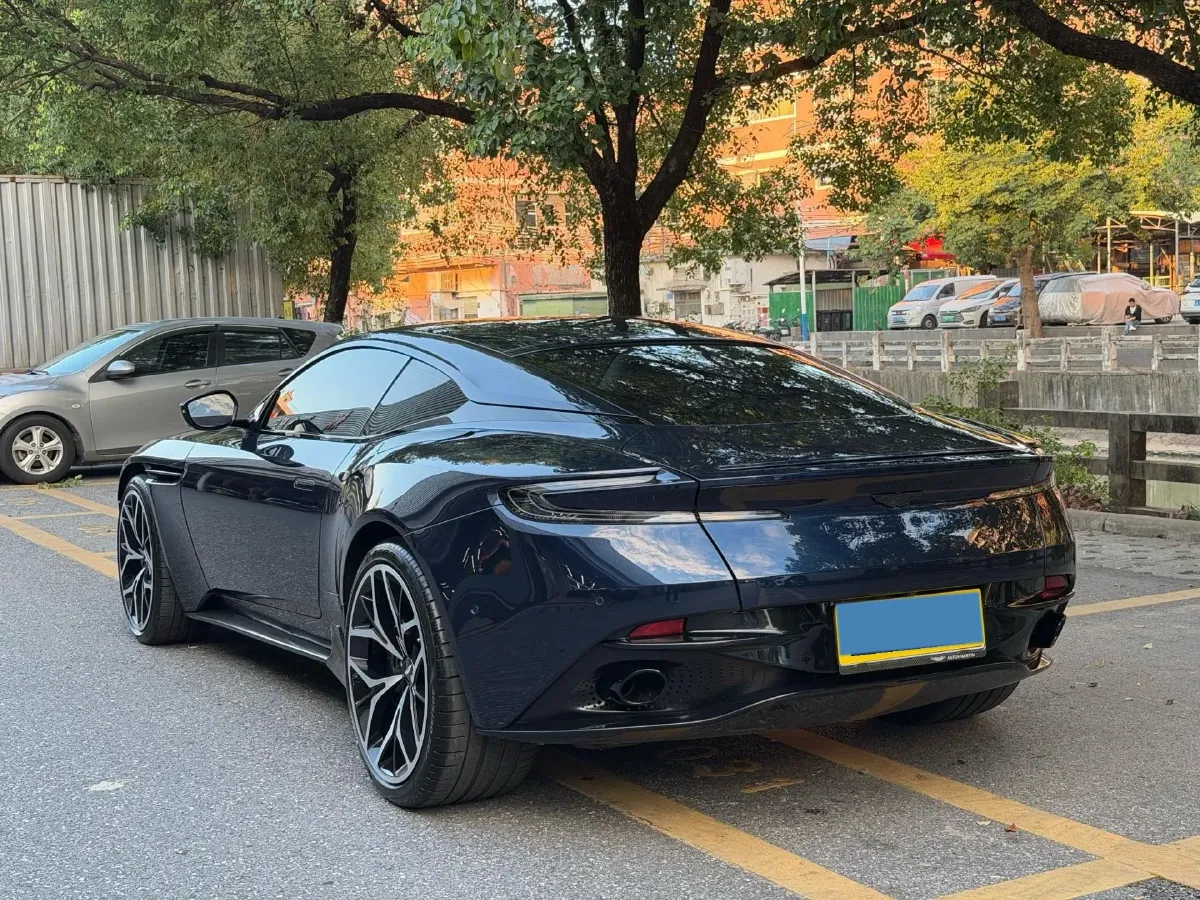 2020 Aston Martin DB11 4.0T 510HP V8 8AT,autocango,china used car exporter,china ev exporter,chinese used car exporter,chinese used ev exporter
