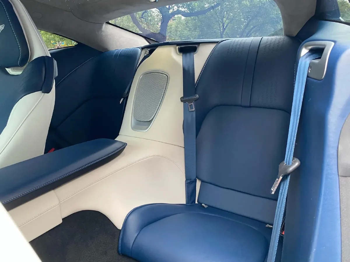 2020 Aston Martin DB11 4.0T 510HP V8 8AT,autocango,china used car exporter,china ev exporter,chinese used car exporter,chinese used ev exporter