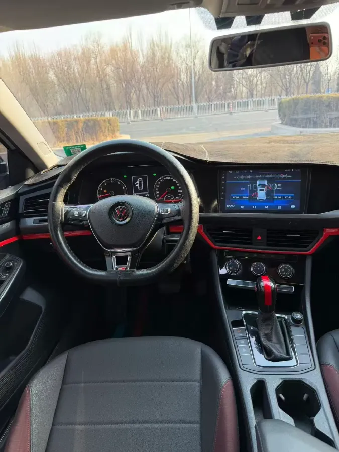 2019 Bestune T77 1.2T 143HP L4 7DCT,autocango,china used car exporter,china ev exporter,chinese used car exporter,chinese used ev exporter