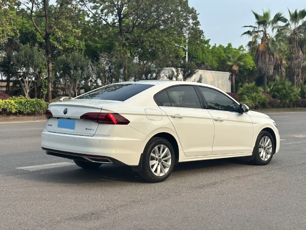 2021 Volkswagen Bora 1.5L 113HP L4 6AT,autocango,china used car exporter,china ev exporter,chinese used car exporter,chinese used ev exporter
