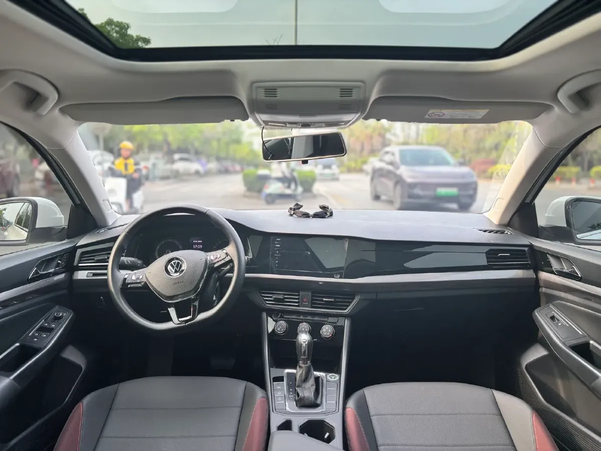 2021 Volkswagen Bora 1.5L 113HP L4 6AT,autocango,china used car exporter,china ev exporter,chinese used car exporter,chinese used ev exporter