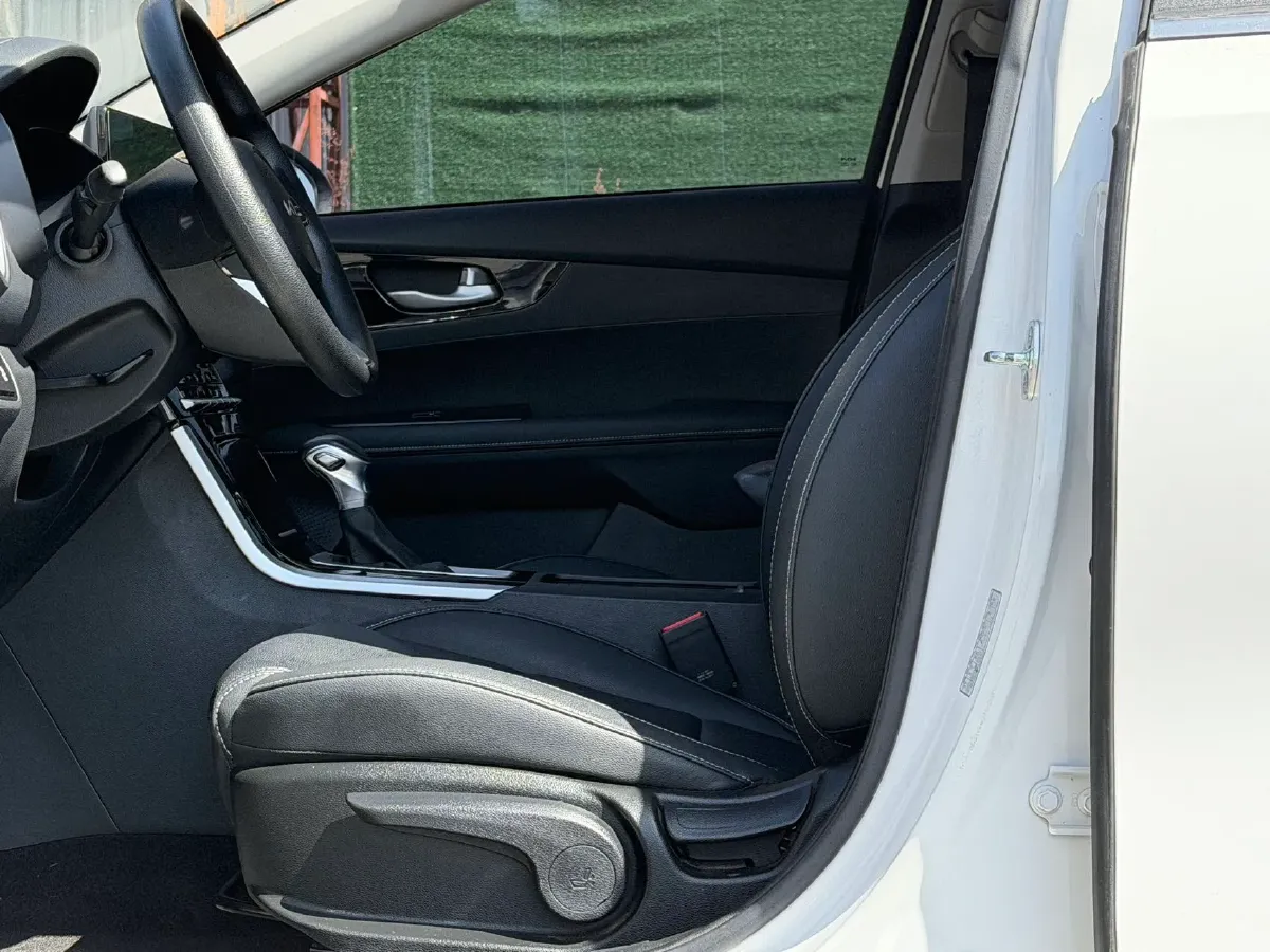 2021 Kia K3 1.5L 115HP L4 CVT,autocango,china used car exporter,china ev exporter,chinese used car exporter,chinese used ev exporter