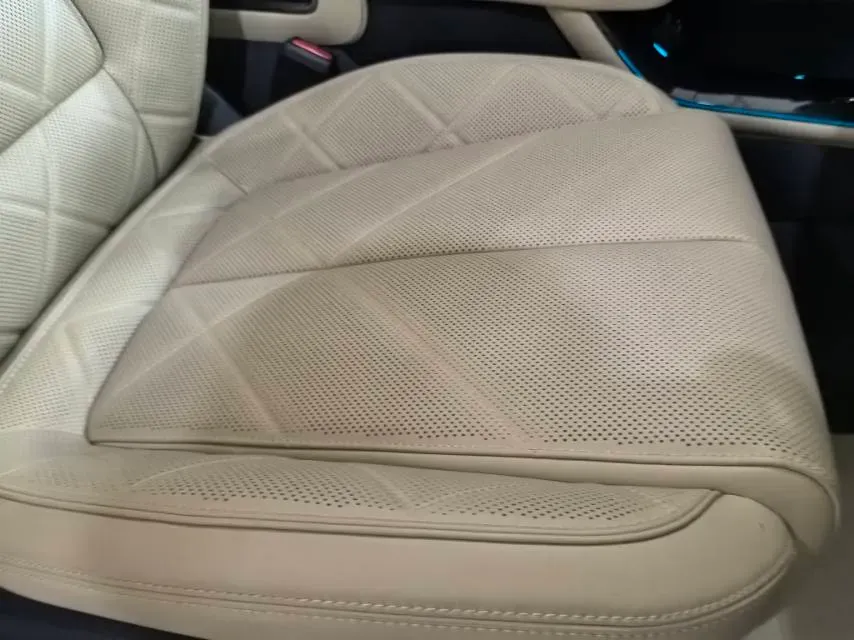 2023 FangChengBao Bao 5 1.5T 194HP L4 E-CVT PHEV 31.8KWH,autocango,china used car exporter,china ev exporter,chinese used car exporter,chinese used ev exporter