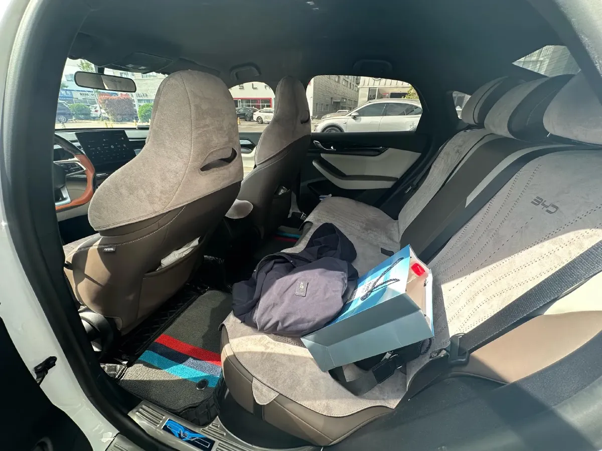 2024 BYD Qin Plus 1.5L 110HP L4 E-CVT PHEV 8.32KWH,autocango,china used car exporter,china ev exporter,chinese used car exporter,chinese used ev exporter