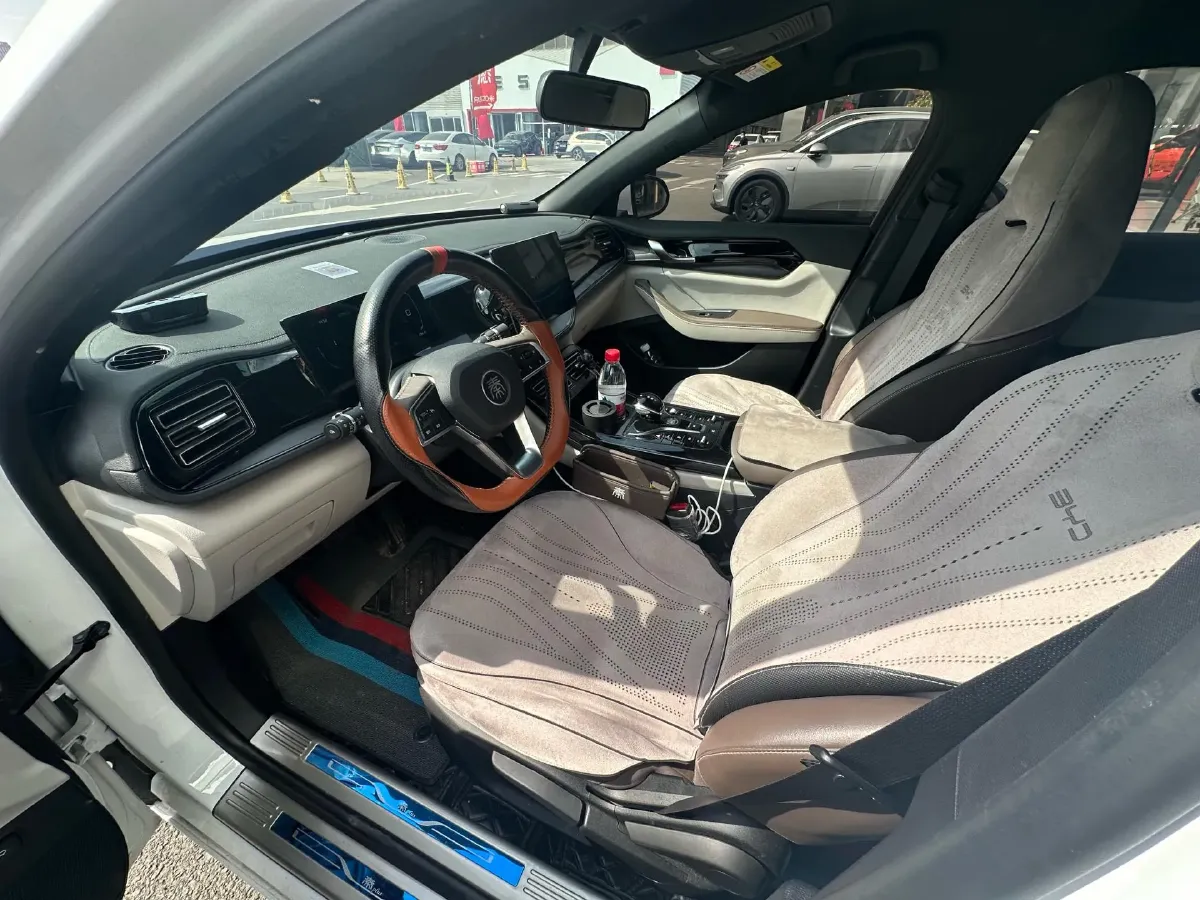 2024 BYD Qin Plus 1.5L 110HP L4 E-CVT PHEV 8.32KWH,autocango,china used car exporter,china ev exporter,chinese used car exporter,chinese used ev exporter