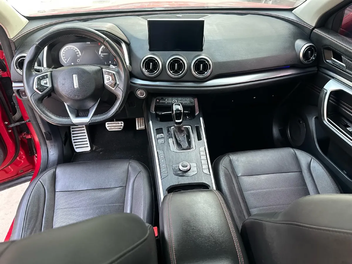 2017 WEY VV5 2.0T 197HP L4 7DCT,autocango,china used car exporter,china ev exporter,chinese used car exporter,chinese used ev exporter