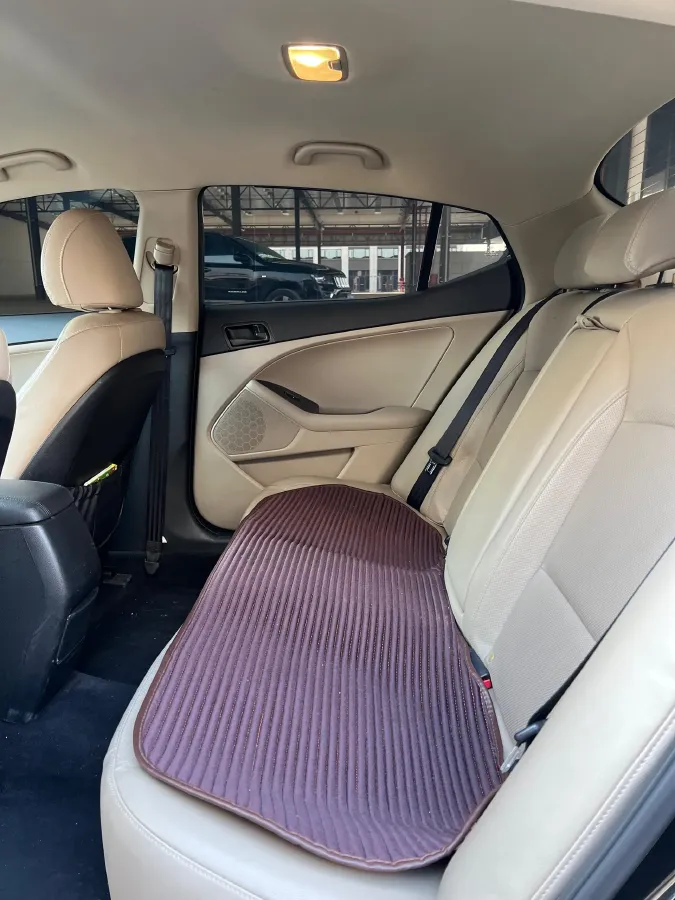 2015 Kia K5 2.0L 162HP L4 6AT,autocango,china used car exporter,china ev exporter,chinese used car exporter,chinese used ev exporter