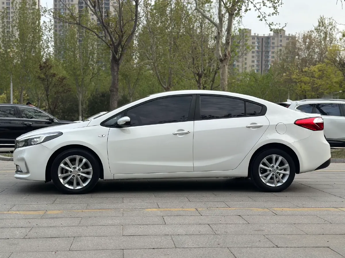 2017 Kia K3 1.6L 128HP L4 6AT,autocango,china used car exporter,china ev exporter,chinese used car exporter,chinese used ev exporter