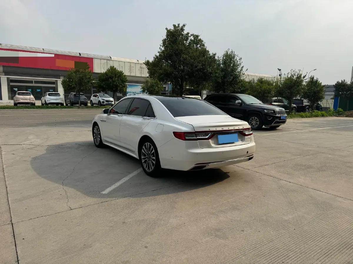 2017 Lincoln Continental 3.0T 378HP V6 6AT,autocango,china used car exporter,china ev exporter,chinese used car exporter,chinese used ev exporter