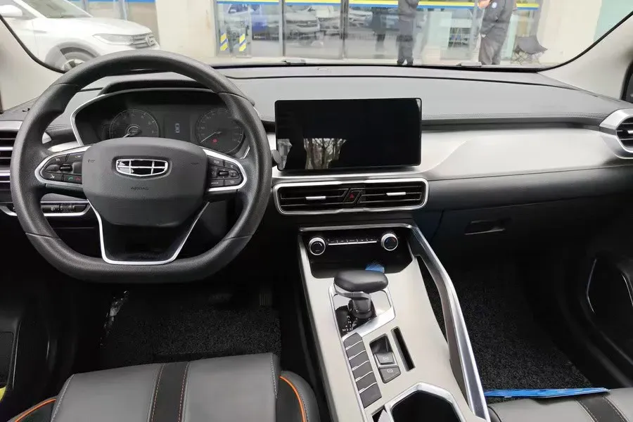 2024 Geely Coolray 1.5T 181HP L4 7DCT,autocango,china used car exporter,china ev exporter,chinese used car exporter,chinese used ev exporter