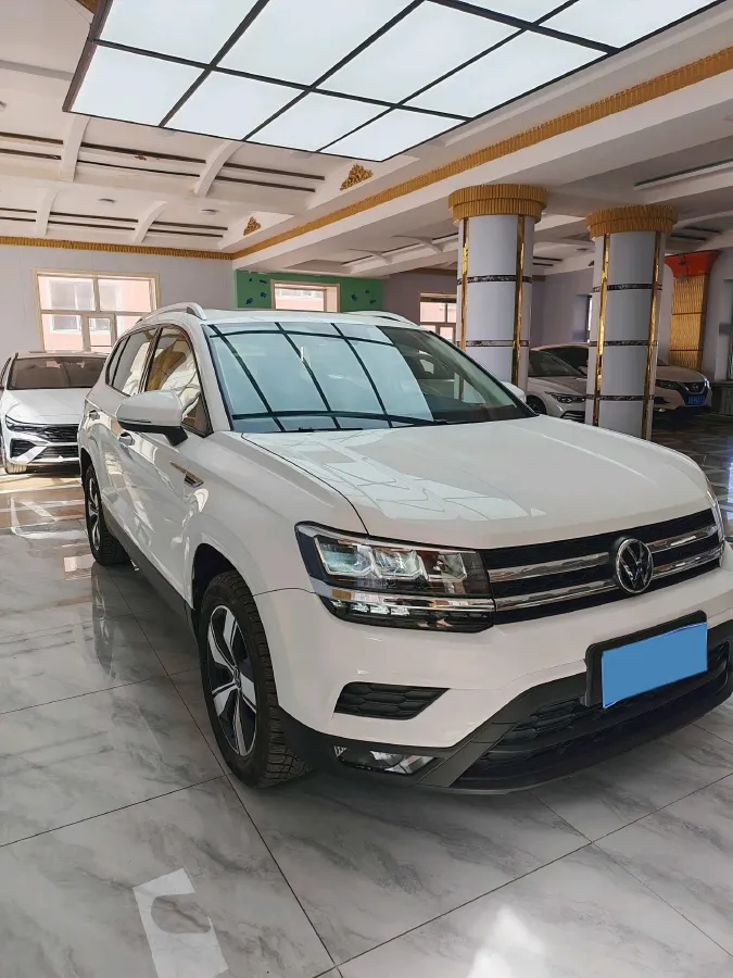 2021 Volkswagen Tharu 1.4T 150HP L4 7DCT,autocango,china used car exporter,china ev exporter,chinese used car exporter,chinese used ev exporter