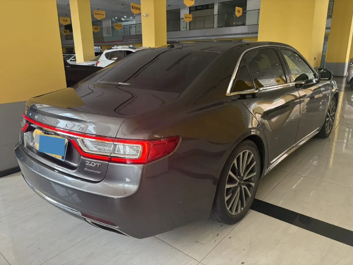 2017 Lincoln Continental 2.0T 261HP L4 6AT,autocango,china used car exporter,china ev exporter,chinese used car exporter,chinese used ev exporter