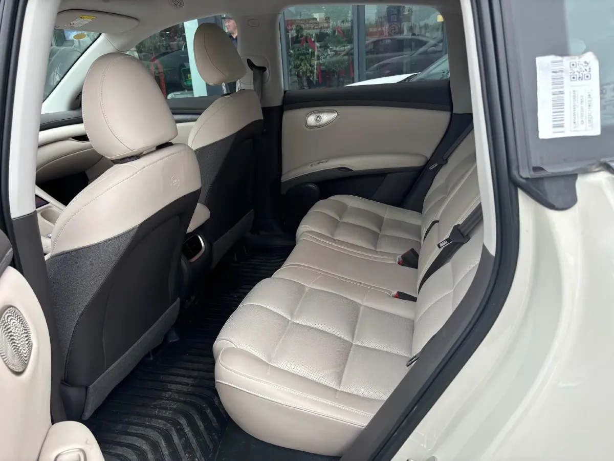 2025 IM LS6 BEV 75KWH,autocango,china used car exporter,china ev exporter,chinese used car exporter,chinese used ev exporter