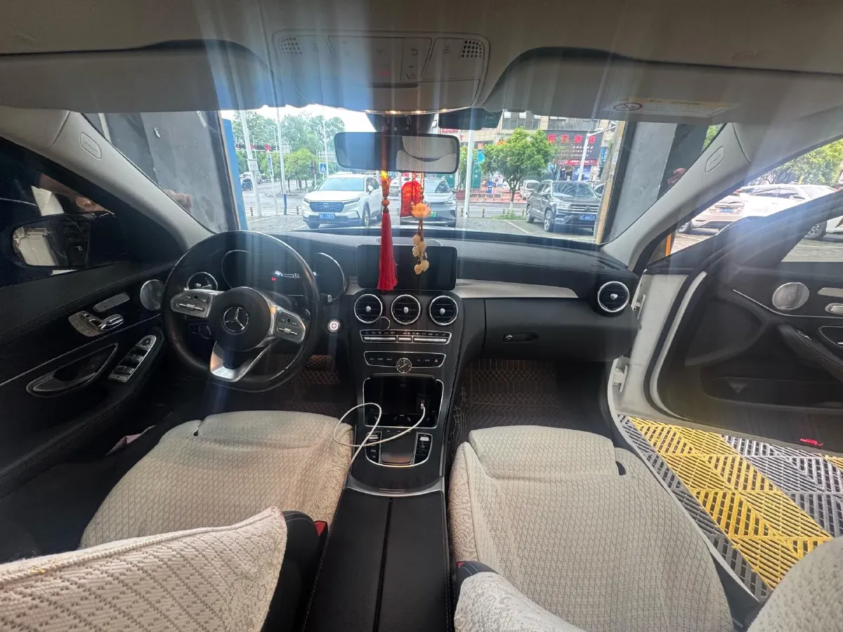 2021 Mercedes-Benz C Class 1.5T 184HP L4 9AT,autocango,china used car exporter,china ev exporter,chinese used car exporter,chinese used ev exporter
