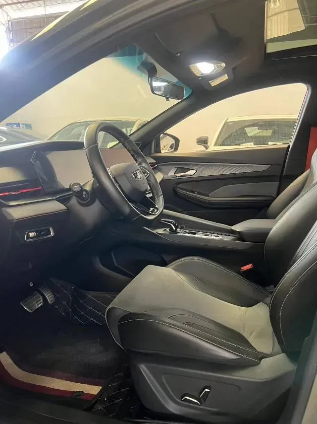 2022 Geely Binray 1.5T 181HP L4 7DCT,autocango,china used car exporter,china ev exporter,chinese used car exporter,chinese used ev exporter