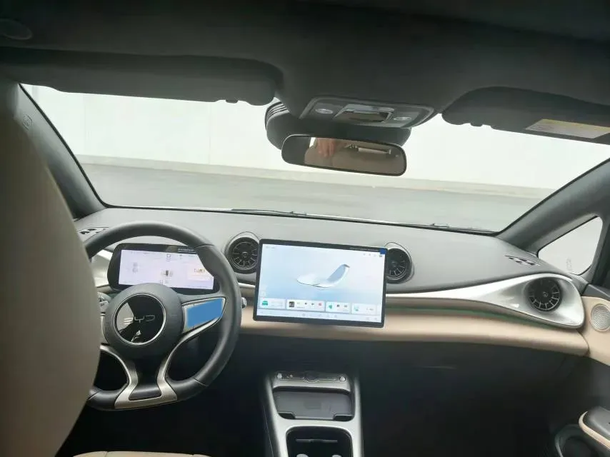 2025 VGV VGV U70Plus 1.5T 188HP L4 6MT,autocango,china used car exporter,china ev exporter,chinese used car exporter,chinese used ev exporter