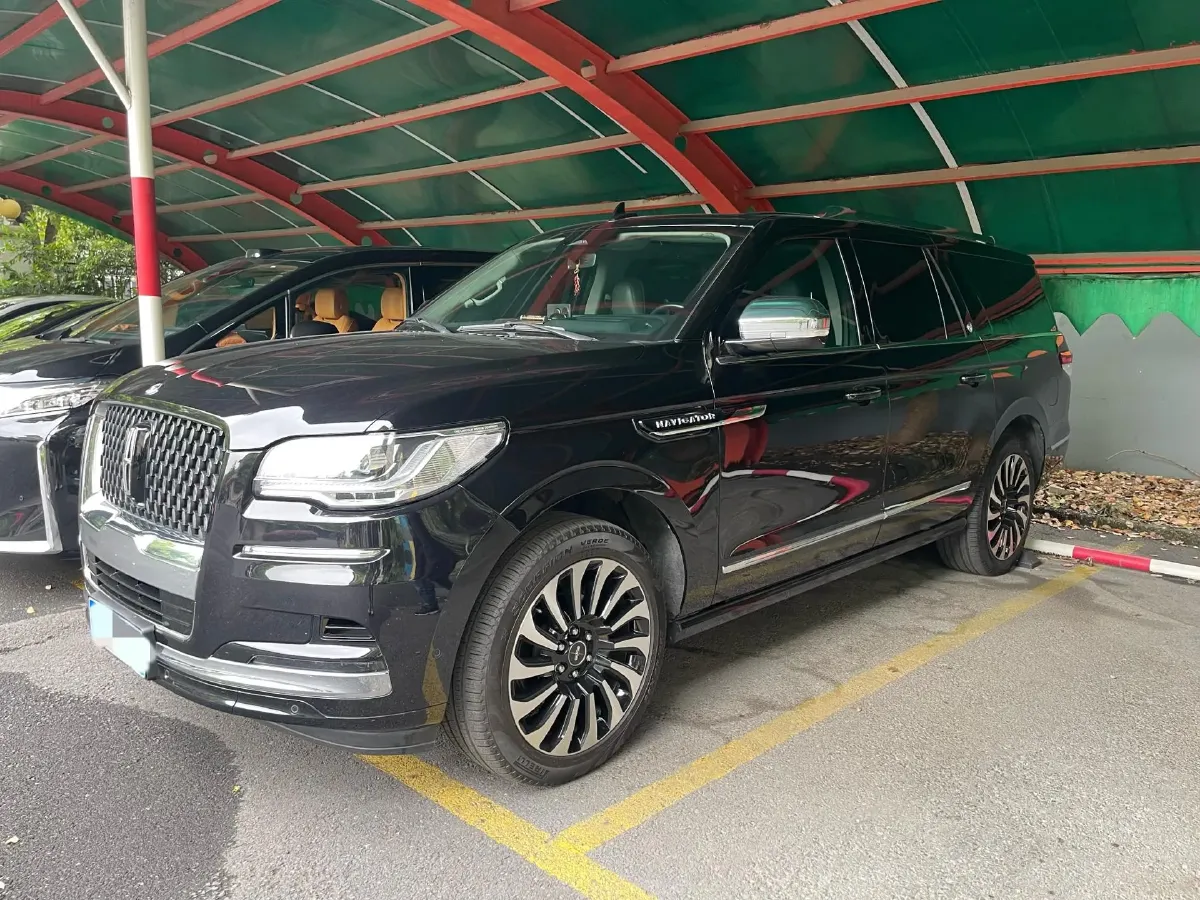 2022 Lincoln Navigator 3.5T 415HP V6 10AT,autocango,china used car exporter,china ev exporter,chinese used car exporter,chinese used ev exporter