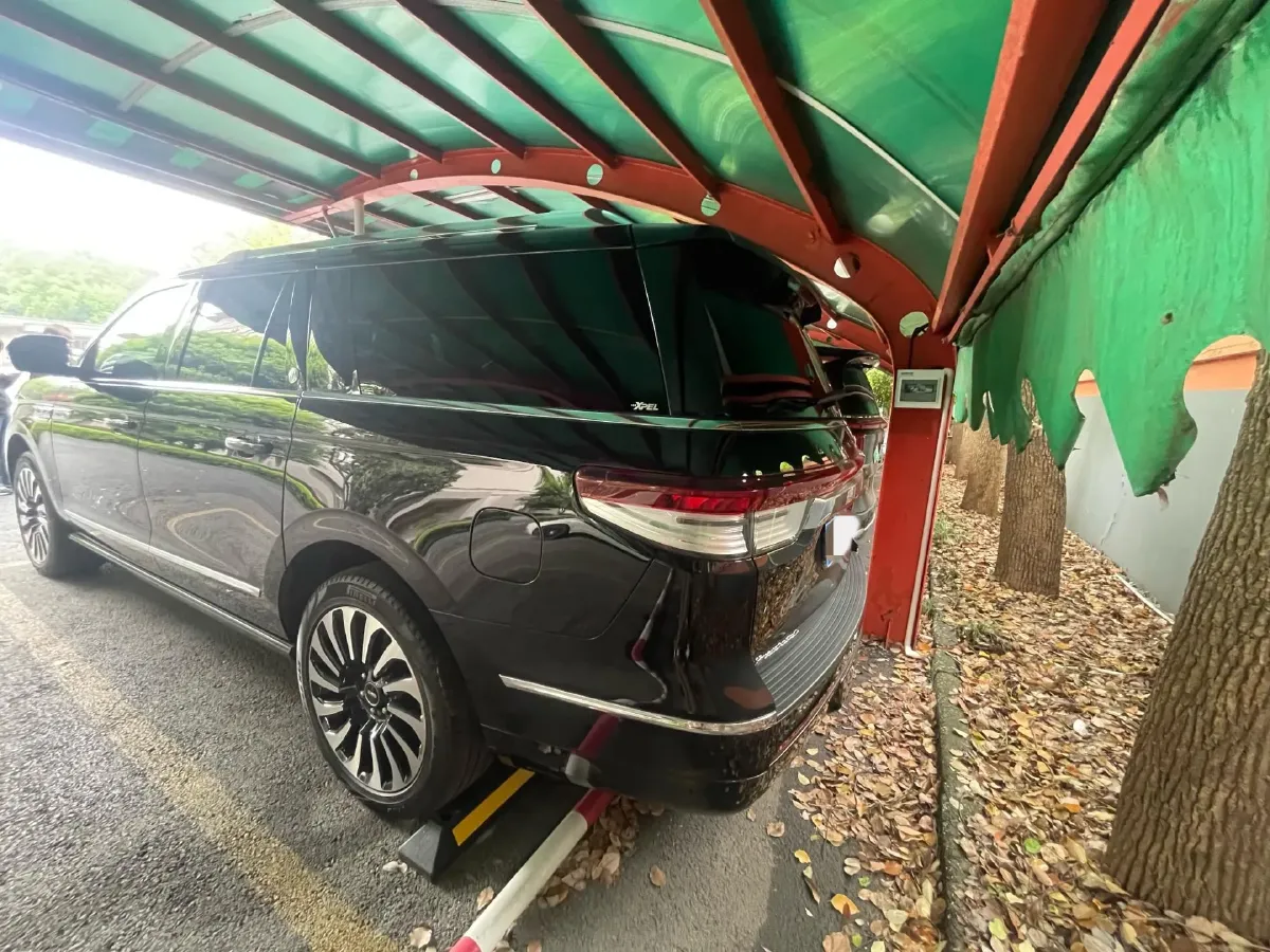 2022 Lincoln Navigator 3.5T 415HP V6 10AT,autocango,china used car exporter,china ev exporter,chinese used car exporter,chinese used ev exporter