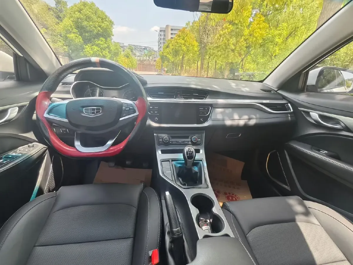 2019 Geely Emgrand 1.5L 109HP L4 5MT,autocango,china used car exporter,china ev exporter,chinese used car exporter,chinese used ev exporter