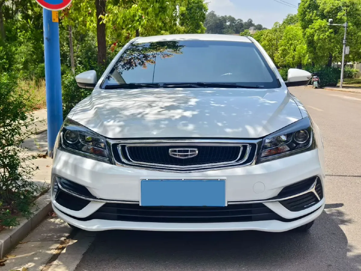 2019 Geely Emgrand 1.5L 109HP L4 5MT,autocango,china used car exporter,china ev exporter,chinese used car exporter,chinese used ev exporter