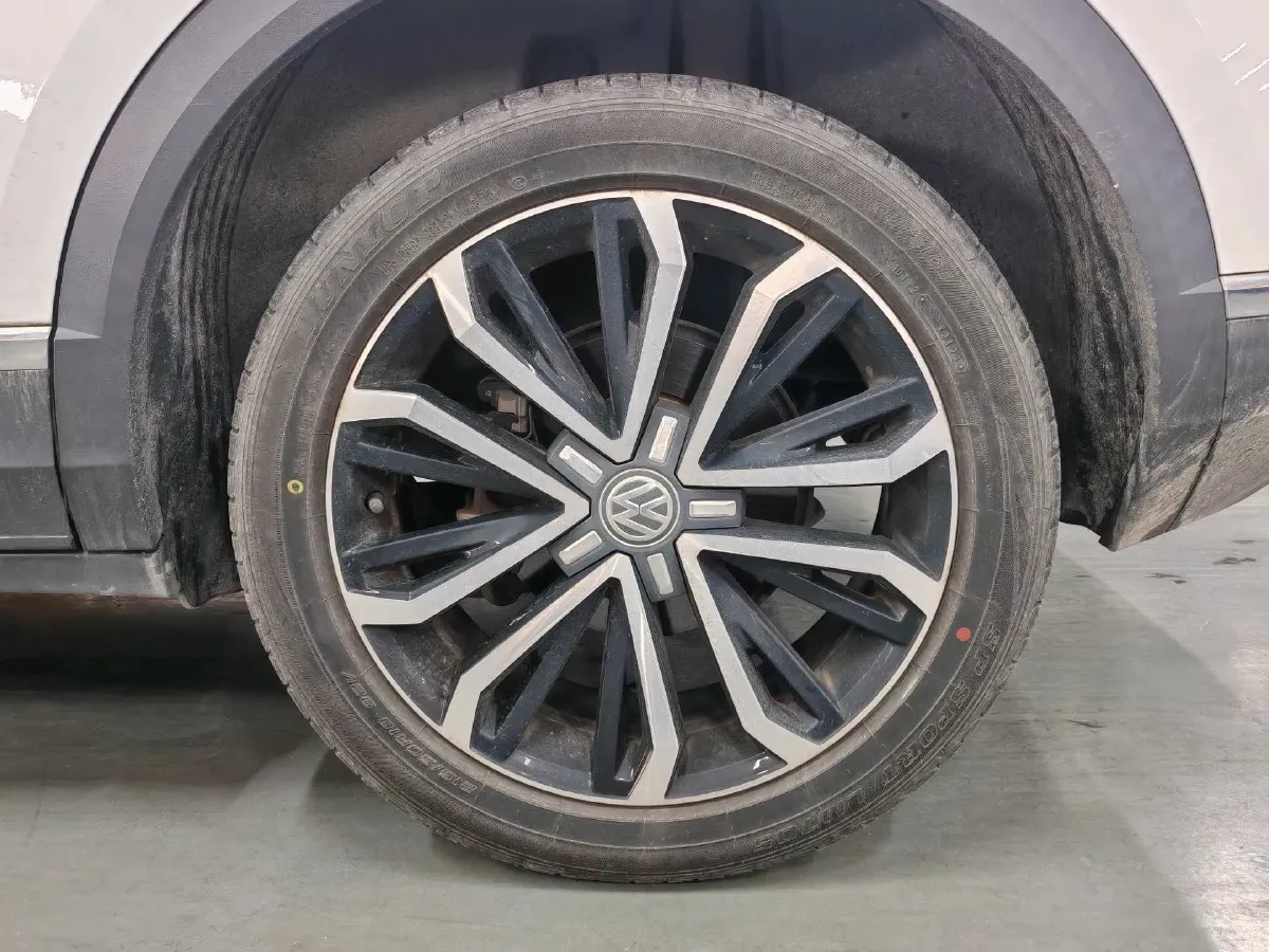 2019 Volkswagen T-Roc 1.4T 150HP L4 7DCT,autocango,china used car exporter,china ev exporter,chinese used car exporter,chinese used ev exporter