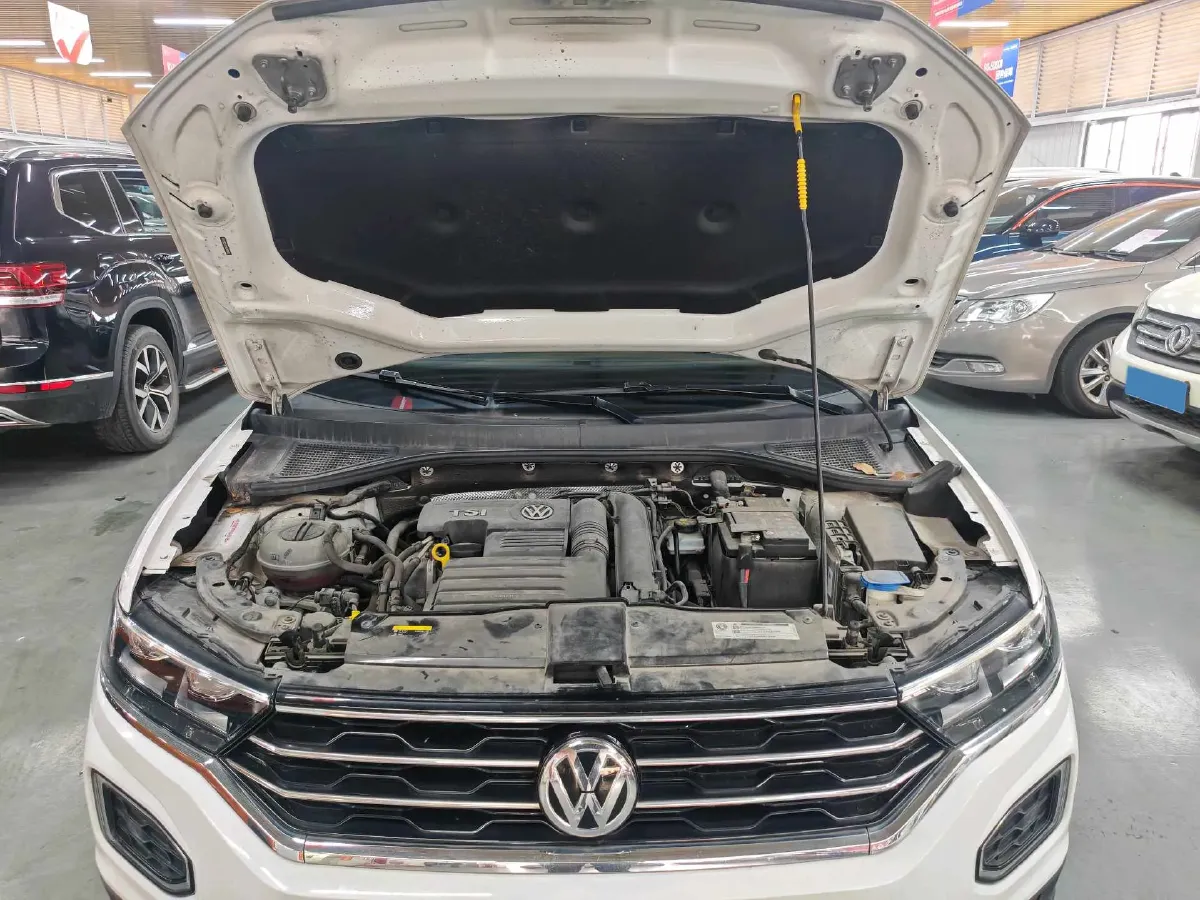 2019 Volkswagen T-Roc 1.4T 150HP L4 7DCT,autocango,china used car exporter,china ev exporter,chinese used car exporter,chinese used ev exporter