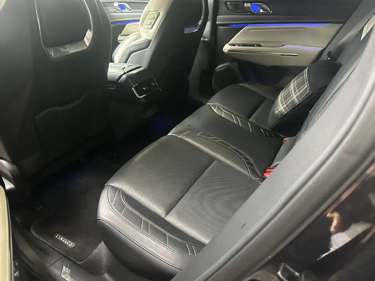 2022 LYNK&CO 05 2.0T 254HP L4 8AT,autocango,china used car exporter,china ev exporter,chinese used car exporter,chinese used ev exporter