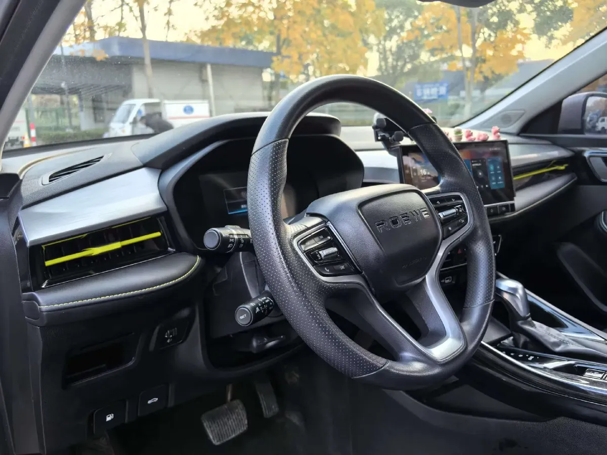 2021 Roewe i5 1.5L 120HP L4 CVT,autocango,china used car exporter,china ev exporter,chinese used car exporter,chinese used ev exporter