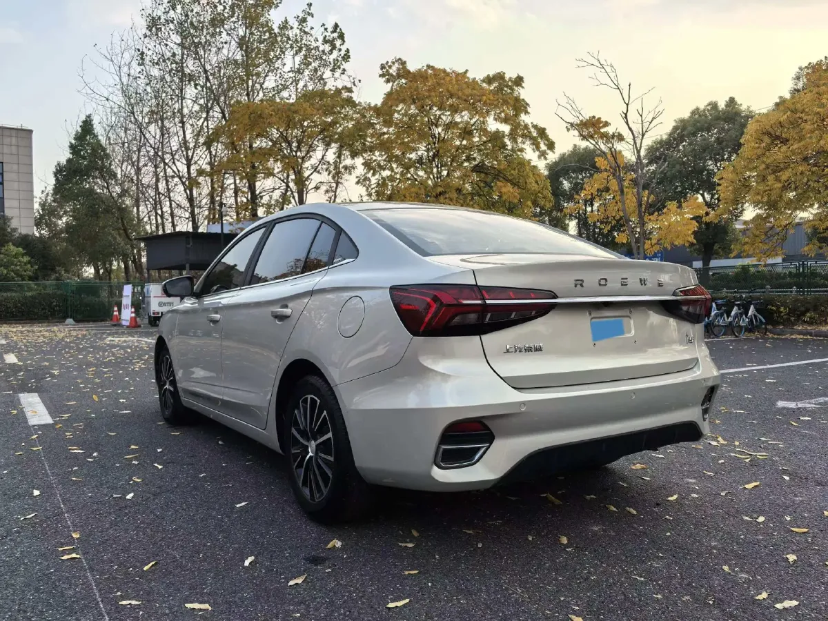 2021 Roewe i5 1.5L 120HP L4 CVT,autocango,china used car exporter,china ev exporter,chinese used car exporter,chinese used ev exporter