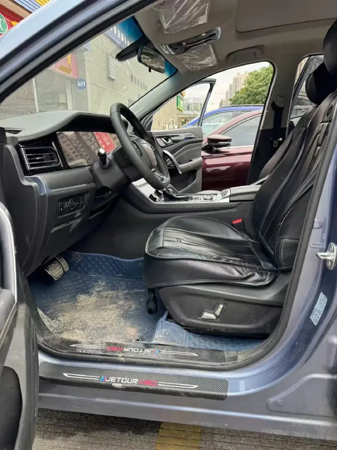 2020 Jetour X90 1.6T 197HP L4 7DCT,autocango,china used car exporter,china ev exporter,chinese used car exporter,chinese used ev exporter