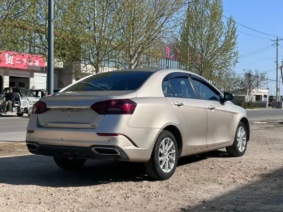 2020 Geely Emgrand 1.5L 109HP L4 5MT,autocango,china used car exporter,china ev exporter,chinese used car exporter,chinese used ev exporter