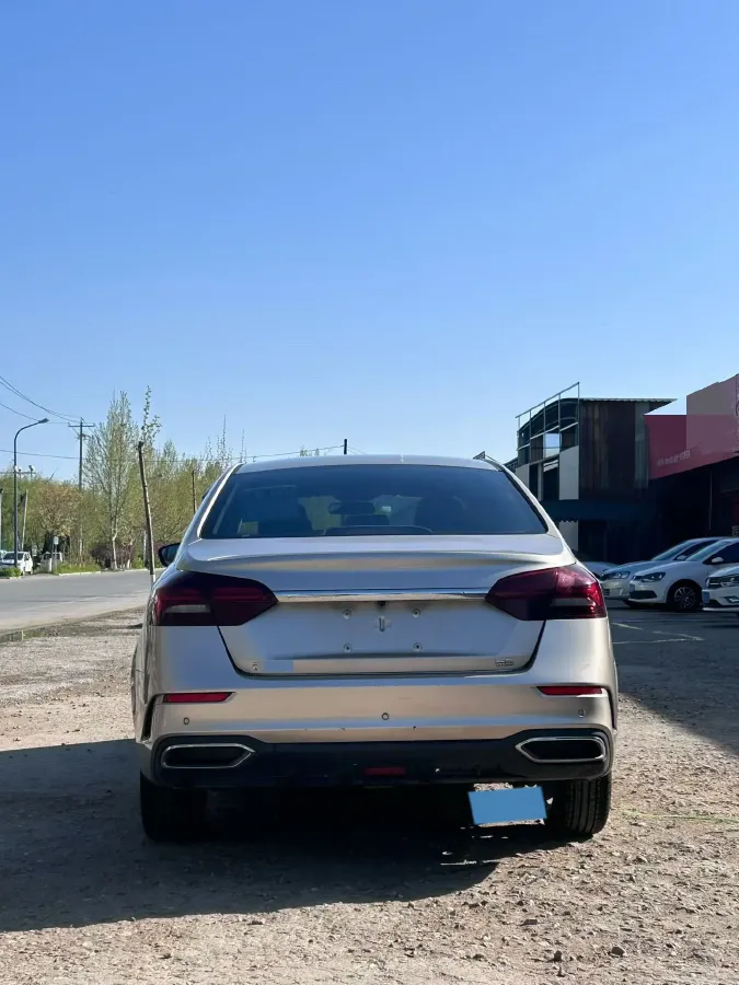 2020 Geely Emgrand 1.5L 109HP L4 5MT,autocango,china used car exporter,china ev exporter,chinese used car exporter,chinese used ev exporter