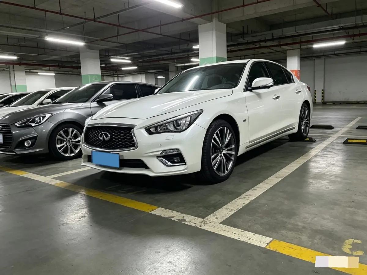 2022 Infiniti Q50L 2.0T 211HP L4 7AT,autocango,china used car exporter,china ev exporter,chinese used car exporter,chinese used ev exporter