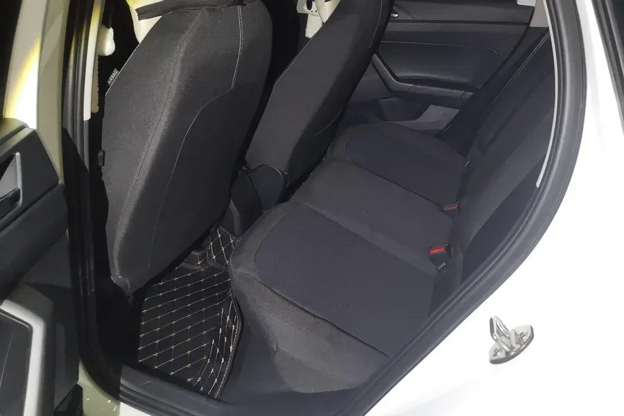 2023 Volkswagen Polo 1.5L 110HP L4 6AT,autocango,china used car exporter,china ev exporter,chinese used car exporter,chinese used ev exporter