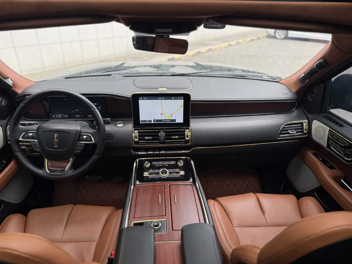 2020 Lincoln Navigator 3.5T 388HP V6 10AT,autocango,china used car exporter,china ev exporter,chinese used car exporter,chinese used ev exporter