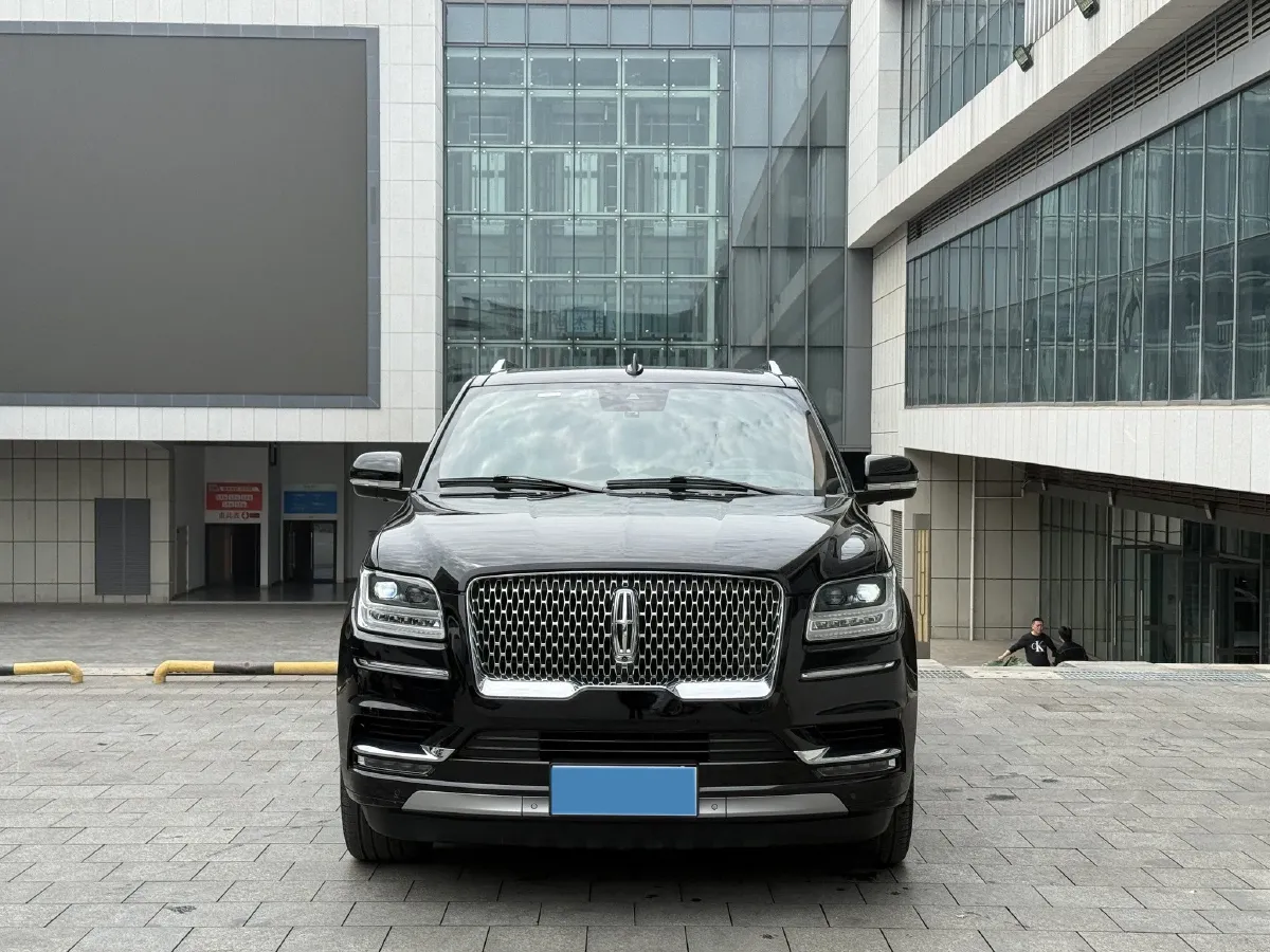 2020 Lincoln Navigator 3.5T 388HP V6 10AT,autocango,china used car exporter,china ev exporter,chinese used car exporter,chinese used ev exporter