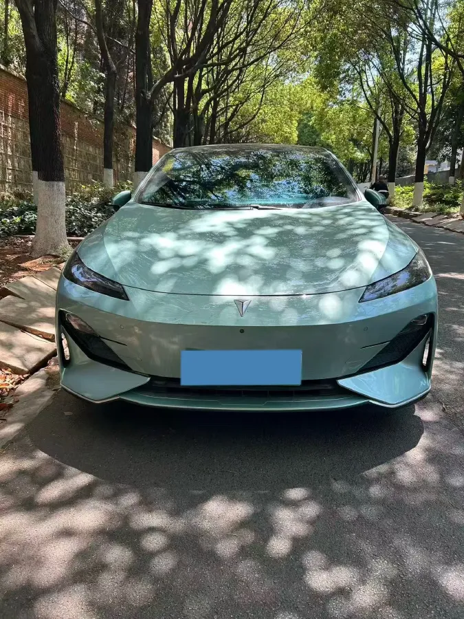 2022 DongFeng Forthing LingZhi EV BEV 68.4KWH,autocango,china used car exporter,china ev exporter,chinese used car exporter,chinese used ev exporter