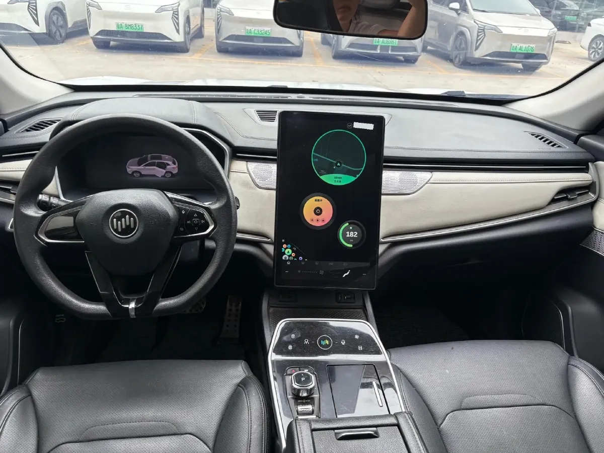 2022 Weltmeister EX5 BEV 52.704KWH,autocango,china used car exporter,china ev exporter,chinese used car exporter,chinese used ev exporter