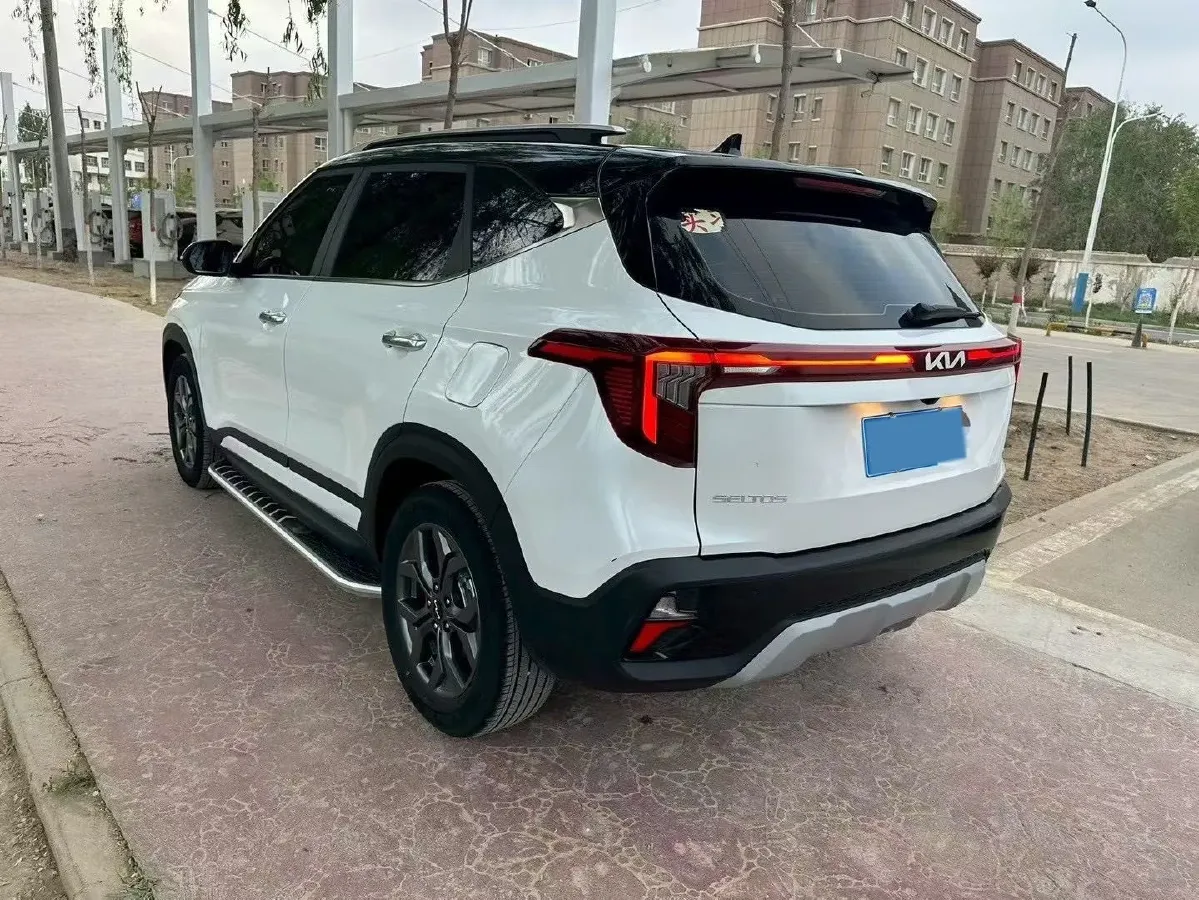 2023 Kia Seltos 1.5L 115HP L4 CVT,autocango,china used car exporter,china ev exporter,chinese used car exporter,chinese used ev exporter