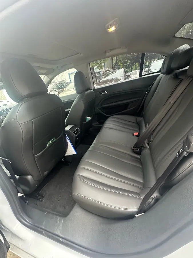 2024 Peugeot 408 1.5T 173HP L4 6AT,autocango,china used car exporter,china ev exporter,chinese used car exporter,chinese used ev exporter