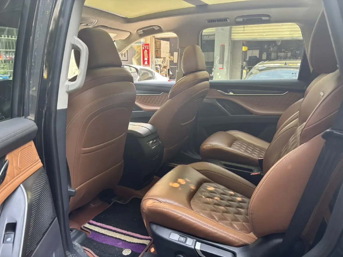 2021 MAXUS D90 Pro 2.0T 218HP L4 8AT,autocango,china used car exporter,china ev exporter,chinese used car exporter,chinese used ev exporter