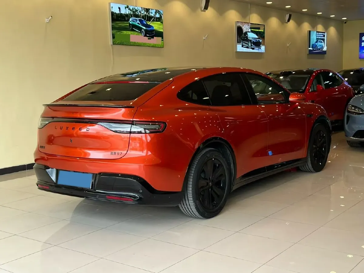 2026 AITO AITO M7 REEV 160HP REEV,autocango,china used car exporter,china ev exporter,chinese used car exporter,chinese used ev exporter