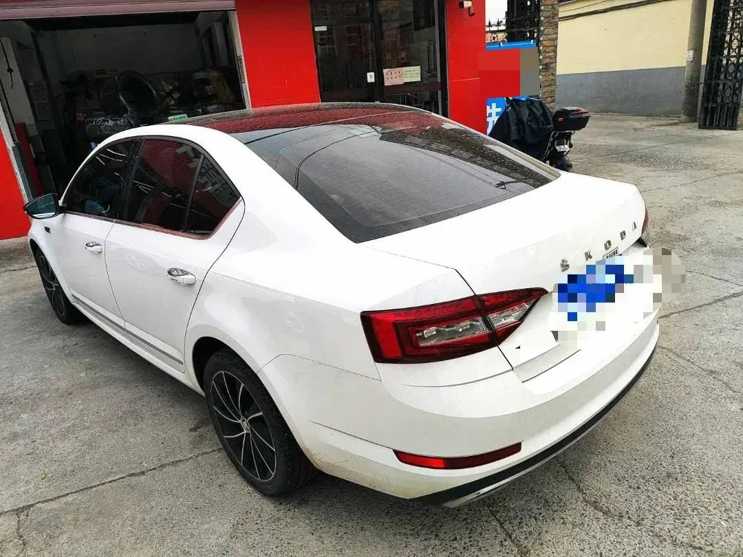 2020 Skoda Octavia 1.4T 150HP L4 7DCT,autocango,china used car exporter,china ev exporter,chinese used car exporter,chinese used ev exporter