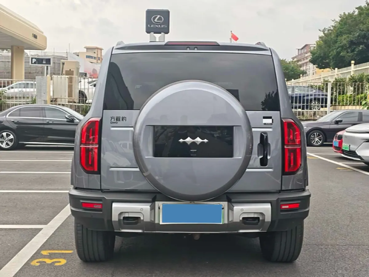 2023 FangChengBao Bao 5 1.5T 194HP L4 E-CVT PHEV 31.8KWH,autocango,china used car exporter,china ev exporter,chinese used car exporter,chinese used ev exporter