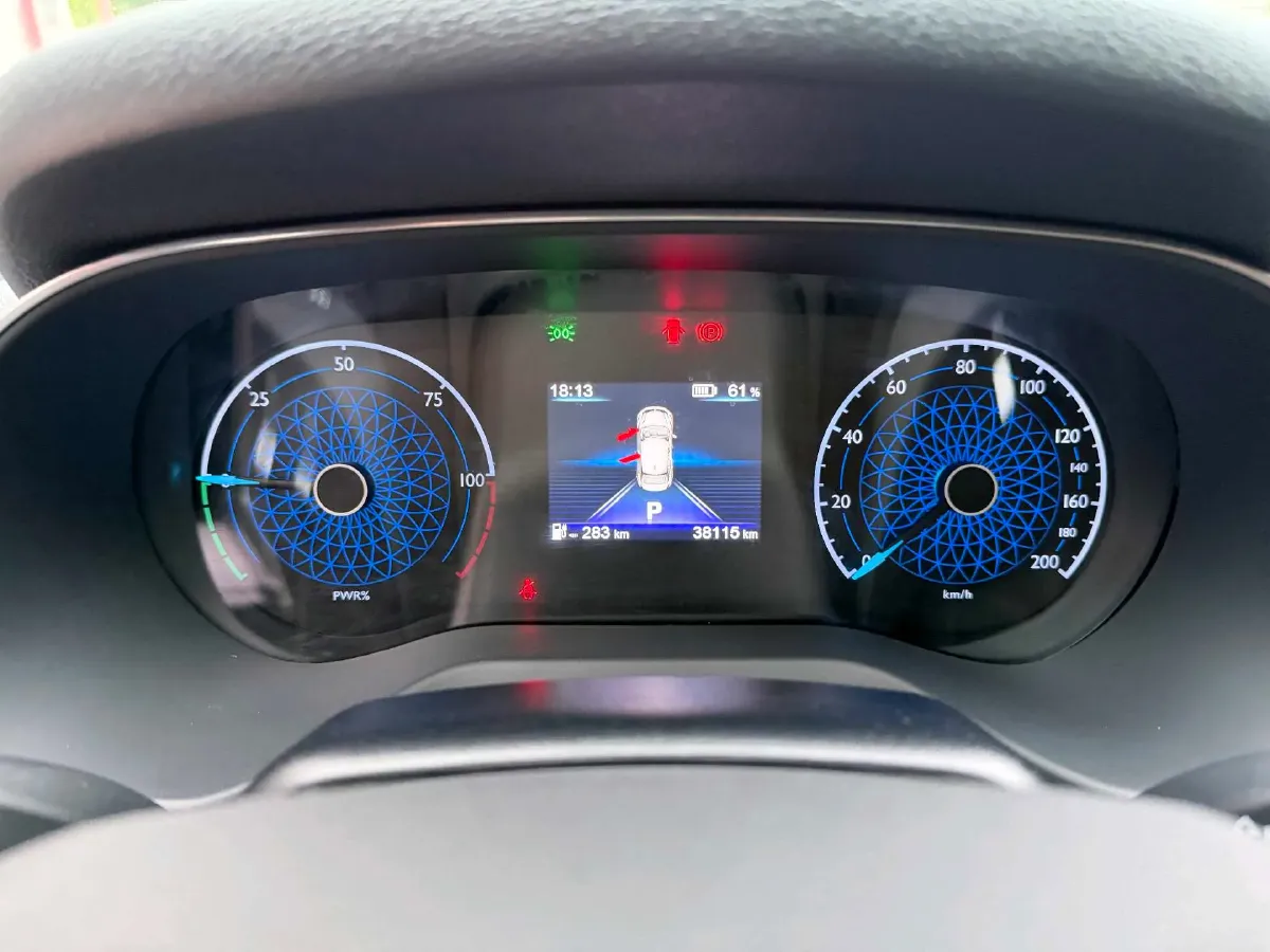 2024 HongQi E-QM5 BEV 60KWH,autocango,china used car exporter,china ev exporter,chinese used car exporter,chinese used ev exporter