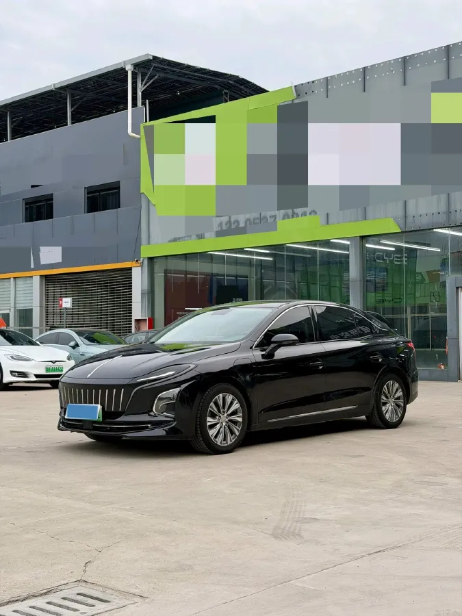 2024 HongQi E-QM5 BEV 60KWH,autocango,china used car exporter,china ev exporter,chinese used car exporter,chinese used ev exporter